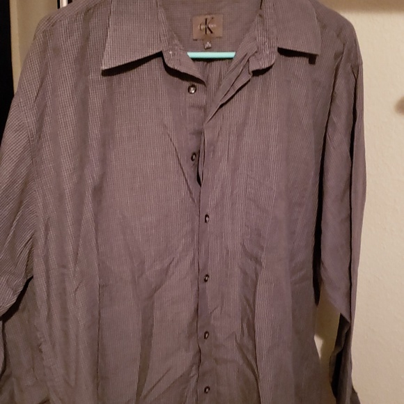 Button Down - Picture 1 of 3